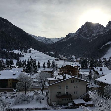 Ciasa Sot Croze Apartment Pozza di Fassa Luaran gambar